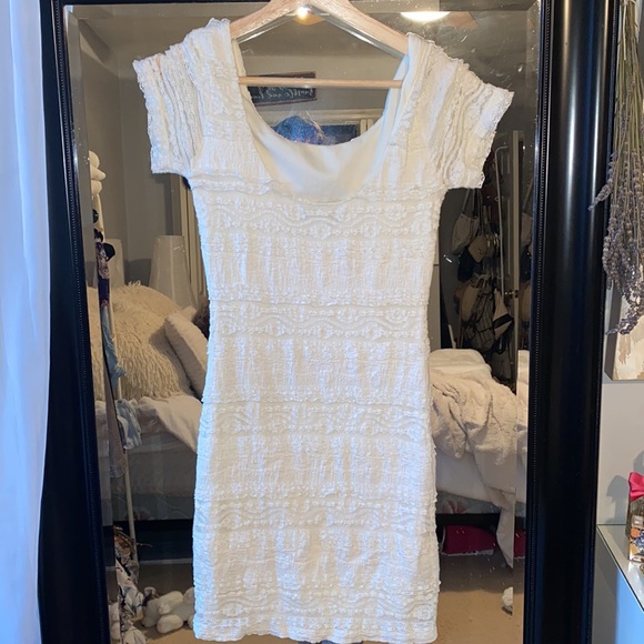 Lace Mini Dress - Picture 2 of 4